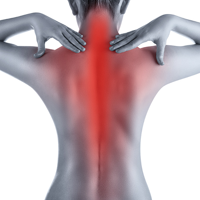 fájdalom a gerinc mindkét oldalán osteochondrosis férfiaknál